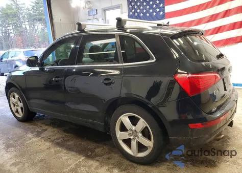 2010 Audi Q5 Premium Plus z USA, uszkodzony, nr VIN WA1LKAFP2AA111348